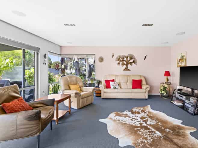 6 Park Road, Greenmeadows