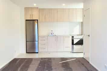 198b  Carrington Road, Mount Albert