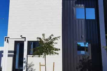 198b  Carrington Road, Mount Albert