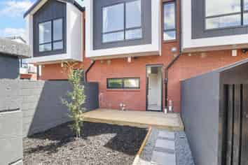 3/1 Tennessee Avenue, Mangere East