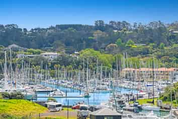 10 Discovery Drive, Gulf Harbour