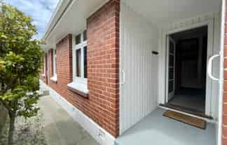 32A Havelock Street, Mornington