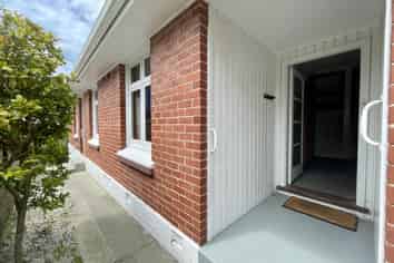 32A Havelock Street, Mornington