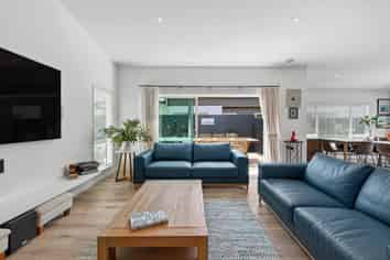 11 Ella Place, Papamoa