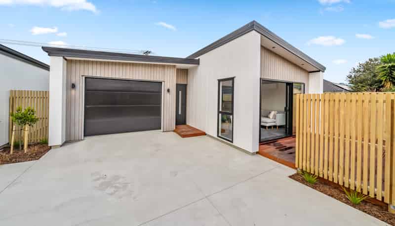 31A & 31B Stephen Street, Trentham