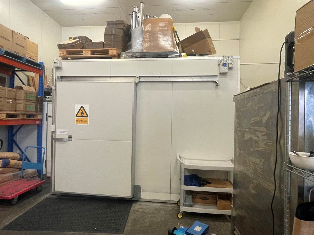FOOD-GRADE UNIT OFF CONSTELLATION DRIVE - Widok 6