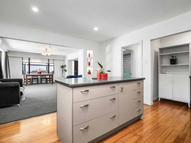 249 Port Hills Road, Heathcote Valley