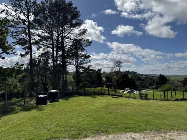 43 The Pines Road, Paparoa