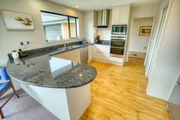 74 Havill Drive, Hokitika