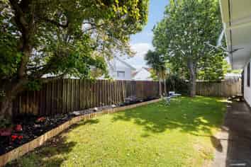 2/50 Airfield Road, Takanini