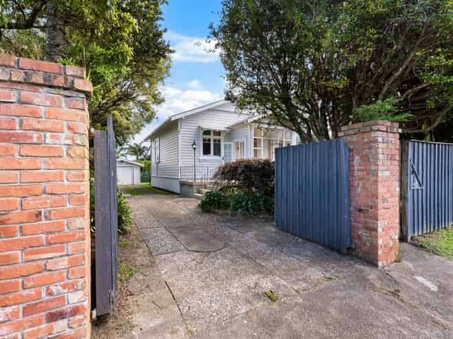 22 Rimu Street, New Lynn