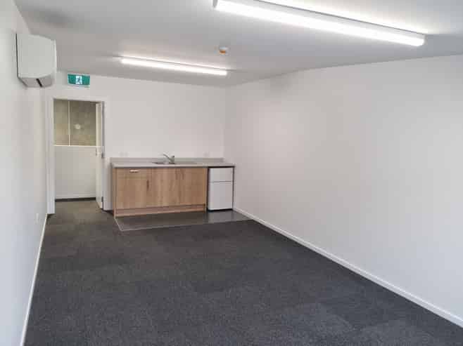 PRICE REDUCED: High Profile Unit