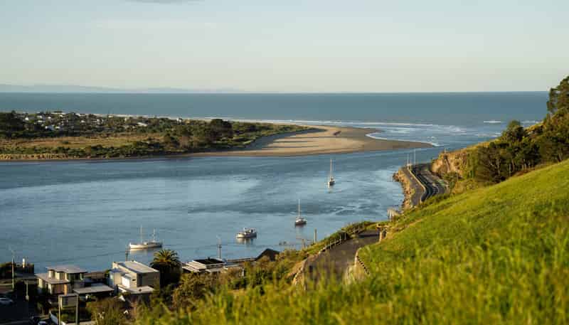 4 Emily Heights, Moncks Bay