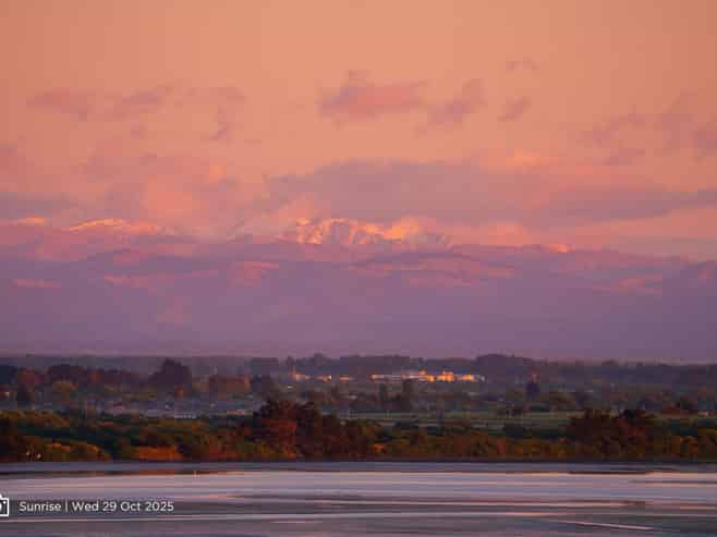 4 Emily Heights, Moncks Bay