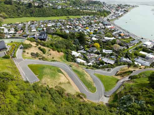 4 Emily Heights, Moncks Bay