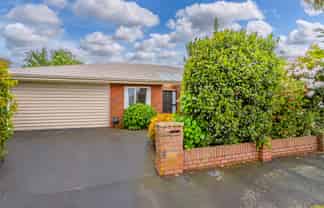 2/4 Balkwell Street, Halswell