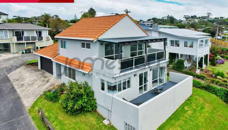 25A Brightside Road, Stanmore Bay