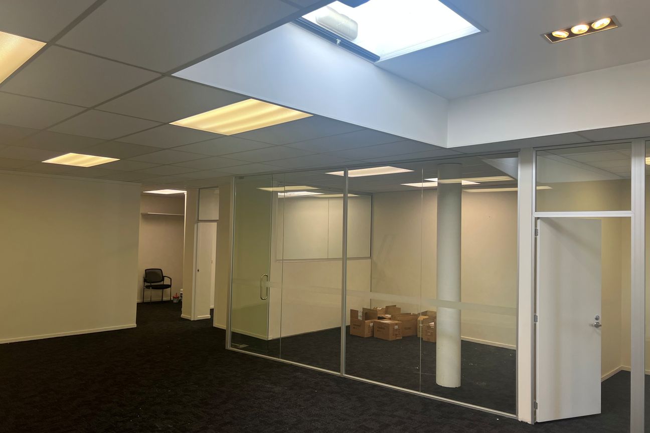City Fringe Office - 171 sqm plus carparks - Vista 5