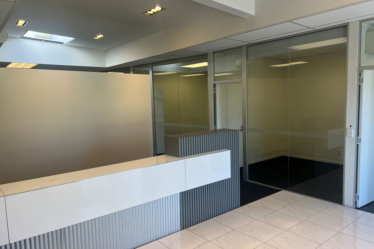 City Fringe Office - 171 sqm plus carparks - Vista 4