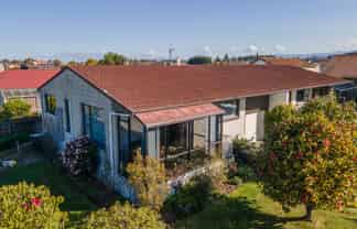 10 Roxburgh Street, Glenwood