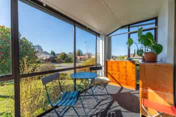 10 Roxburgh Street, Glenwood