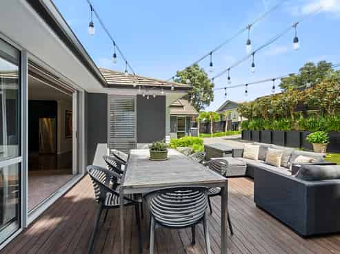 83A Young Street, New Plymouth