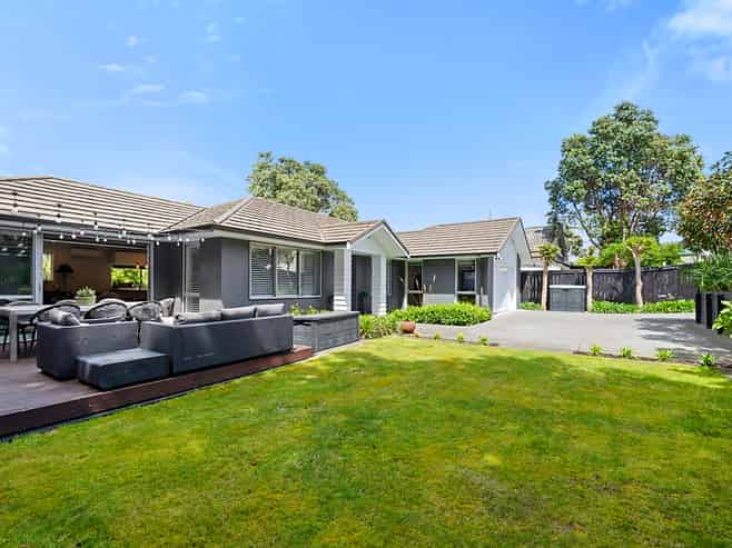 83A Young Street, New Plymouth