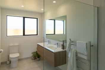 Lot 204 The Landing S8, One Tree Point