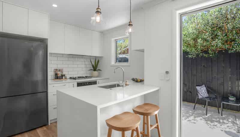 10 Lucern Lane, Petone