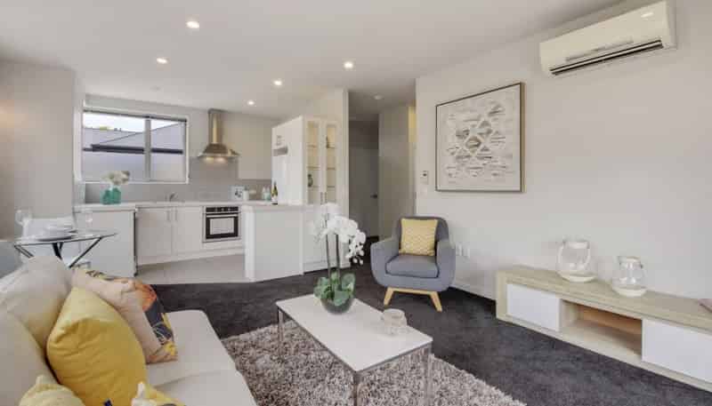 1/8 Evatt Street, Bryndwr