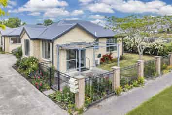 1/8 Evatt Street, Bryndwr