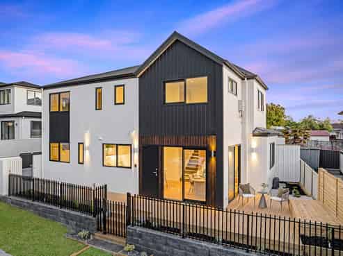 60A Lewisham Street, Highland Park