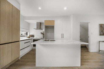 40 Clay Works Lane, New Lynn