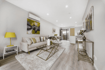 40 Clay Works Lane, New Lynn