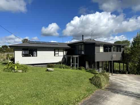 8 Huarau Station Road, Maungaturoto