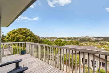 2/61 The Avenue, Albany