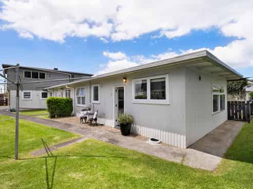 3/40 Coniston Avenue, Te Atatu South