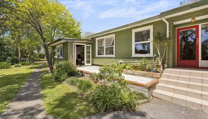 54 Taylor Road, Mangere Bridge