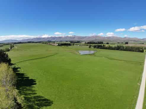 387 Kyeburn-Hyde Road, Kyeburn