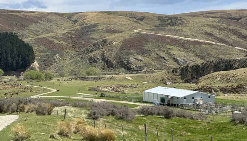 387 Kyeburn-Hyde Road, Kyeburn