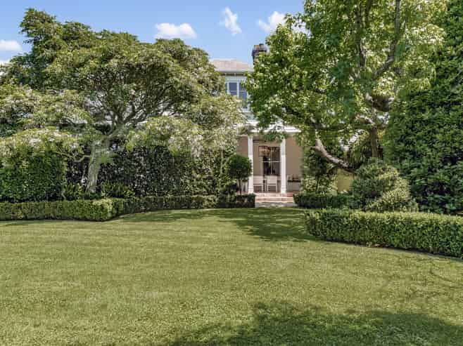 52 Bassett Road, Remuera