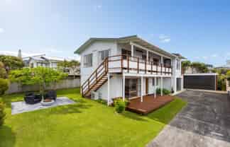11 Snells Beach Road, Snells Beach