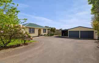 275 Henwood Road, Paraite