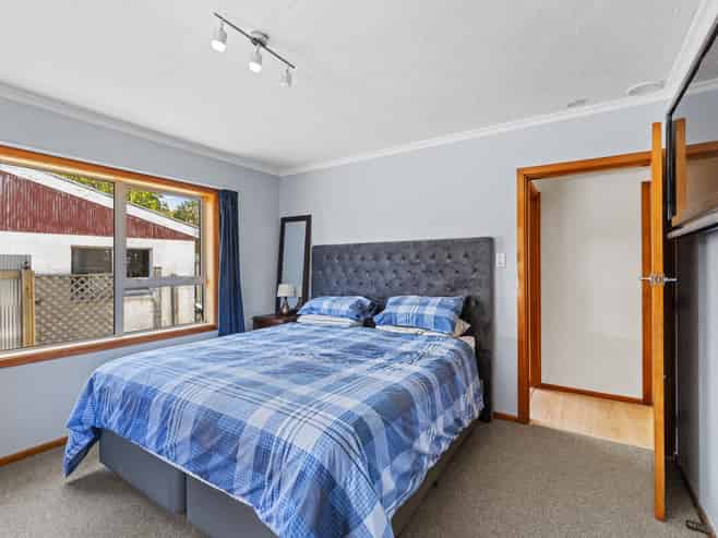 3 Besant Place, Avondale