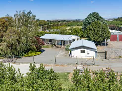 1085 Maraekakaho Road, Longlands