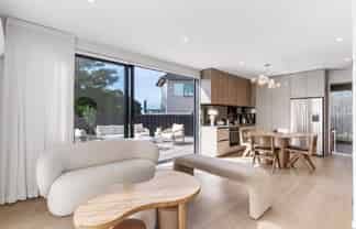 11/35 Mainston Road, Remuera