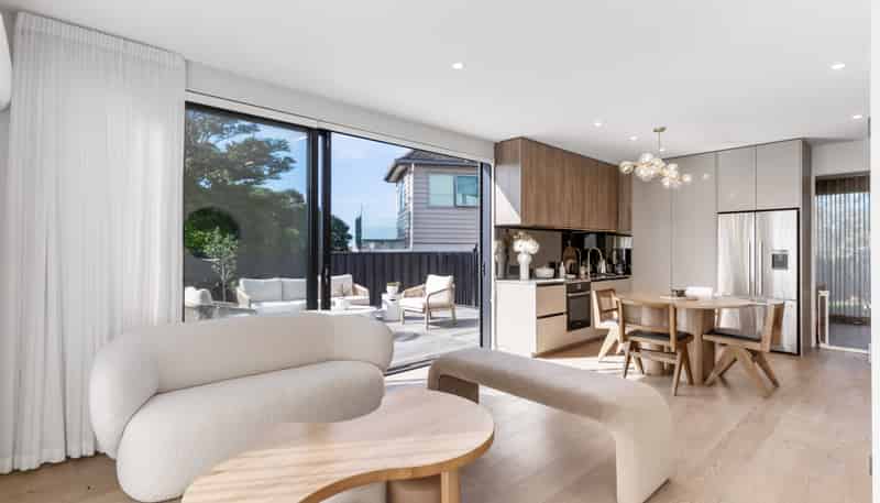 11/35 Mainston Road, Remuera