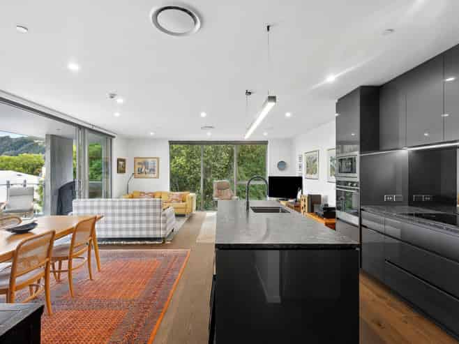 102/1 Harley Street, Nelson