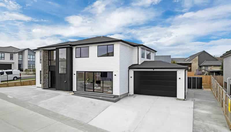 2A Matatahi Road, Flat Bush