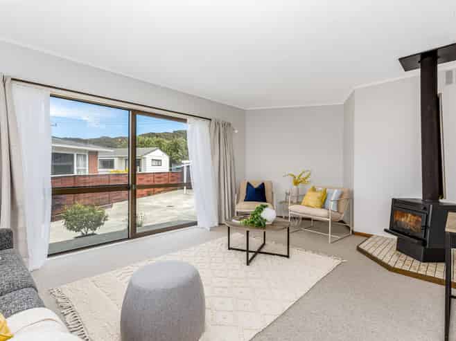 73 Karamu Crescent, Wainuiomata